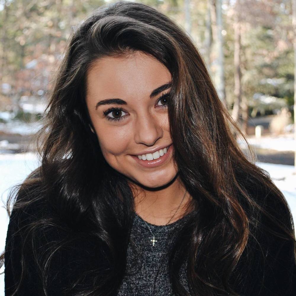 Meet your Posher, Niki